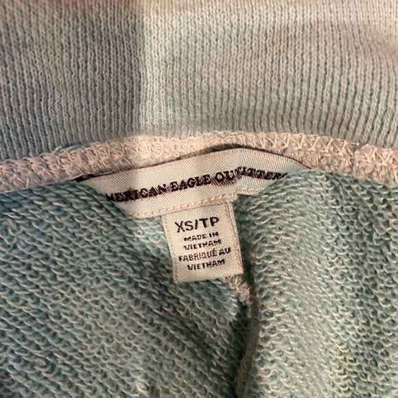 American eagle Blue shorts size xs for sale! - Picture 3 of 3